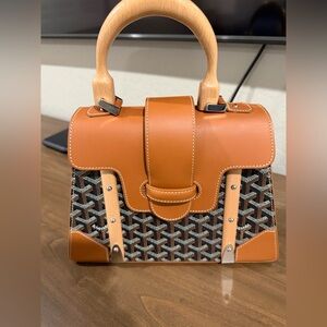 Goyard Saigon PM black and tan bag
